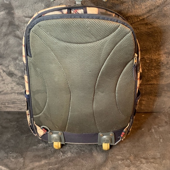 16” Little League roller/backpack bag - Picture 4 of 5